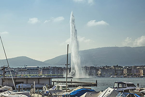 Photo de Genève, avec vue sur le jet d'eau et le lac Léman