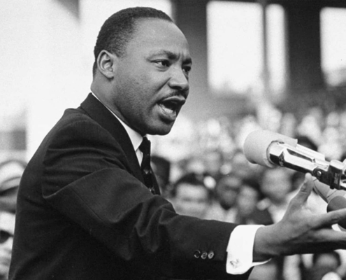 Photo de Martin Luther King faisant un discours